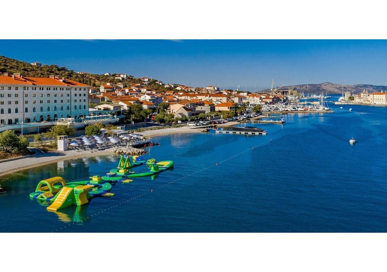 Apartment Capo Family & Capo Studio -Old Town-Parking Trogir Extérieur photo