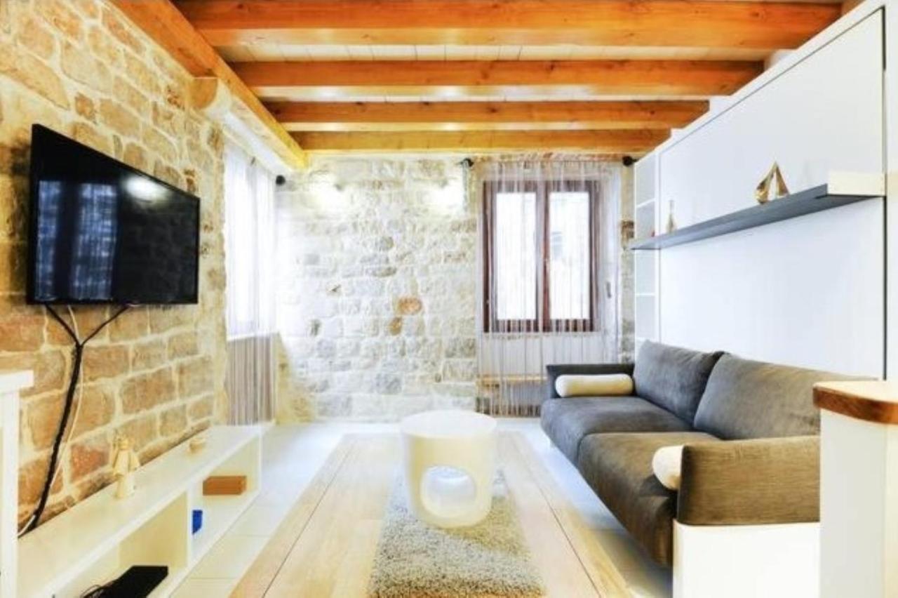 Apartment Capo Family & Capo Studio -Old Town-Parking Trogir Extérieur photo