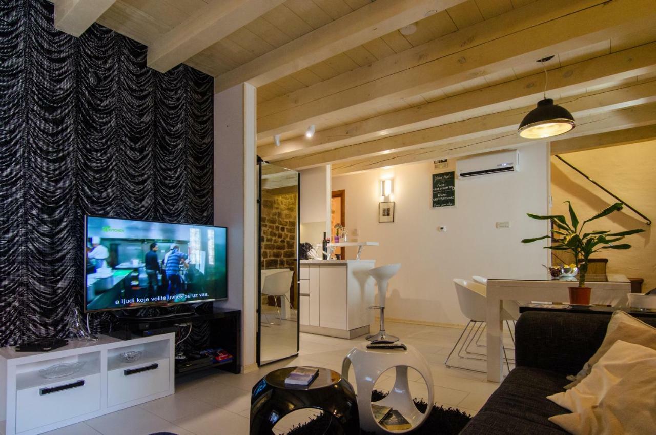 Apartment Capo Family & Capo Studio -Old Town-Parking Trogir Extérieur photo